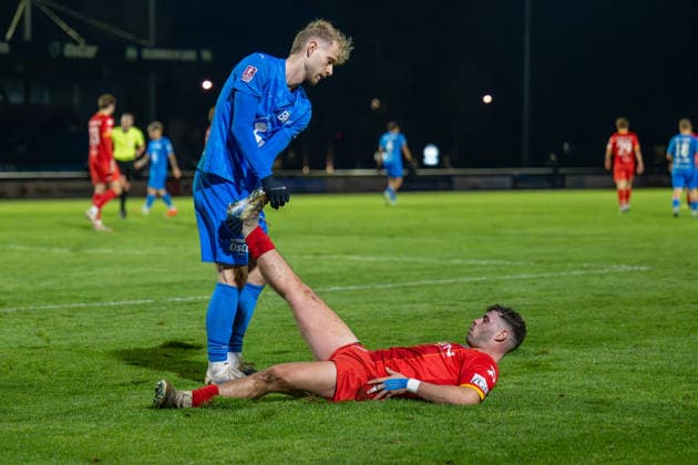Football, Regionalliga Nord, BW Lohne Bremer SV, 21 Matchday, Season 2025 2026, 29 11 2025 Pelle Hoppe Blau Weiss Lohne 10 helps Jan Luca Warm Bremer SV 27 , Lohne Heinz Dettmer Stadion Niedersachsen Germany