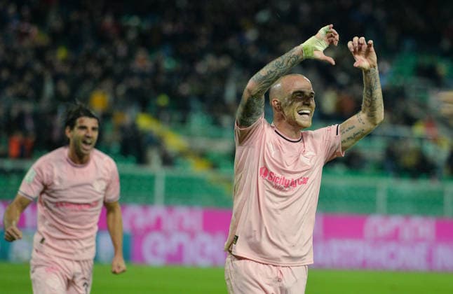 Palermo FC against Carrarese during the Serie B 2025 2026 match at Renzo Barbera Stadium in Palermo, Italy, on 29 November 2025; in the photo: Antonio Palumbo (Palermo FC) celebrating his gol  Copyright: xFedericoxSerra IPAxSportx xipa-agency.netx xx IPA_68544853 IPA_Agency_IPA68544853