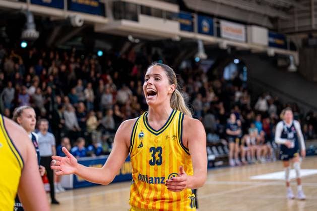 Basketball Berlin 29 11 2025 Season 2025 2026 DBBL 1 Bundesliga Women, Women Alba Berlin Eisvögel USC Freiburg Emily Kiser Alba, No 33