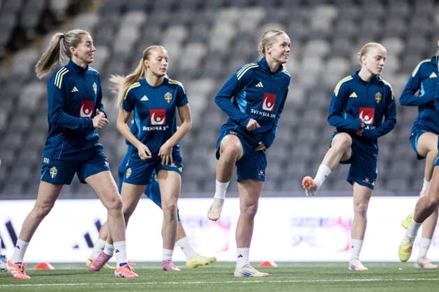 251130 Hanna Lundkvist during a training session with the Swedish women s national football team on November 30, 2025 in Stockholm Photo Kenta Jönsson BILDBYRAN COP 210 KJ0291 fotboll football soccer fotball träning practice training sverige sweden dam bbeng  Copyright: KENTAxJÖNSSON BB251130KJ004