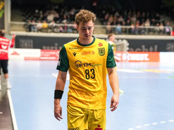 Pierre Busch VfL Eintracht Hagen, 83 is frustrated VfL Eintracht Hagen vs SG BBM Bietigheim, Handball, 2 Bundesliga, Matchday 13, Season 2025 2026, 29 11 2025 VfL Eintracht Hagen vs SG BBM Bietigheim, Handball, 2 Bundesliga, Matchday 13, Season 2025 2026, 29 11 2025 Hagen Copyright: xEibner-Pressefoto DamianxKruczynx EP_DKI