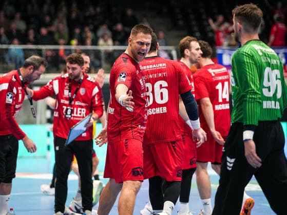 Fabian Wiederstein SG BBM Bietigheim, 18 is motivated VfL Eintracht Hagen vs SG BBM Bietigheim, Handball, 2 Bundesliga, Matchday 13, Season 2025 2026, 29 11 2025 VfL Eintracht Hagen vs SG BBM Bietigheim, Handball, 2 Bundesliga, Matchday 13, Season 2025 2026, 29 11 2025 Hagen Copyright: xEibner-Pressefoto DamianxKruczynx EP_DKI