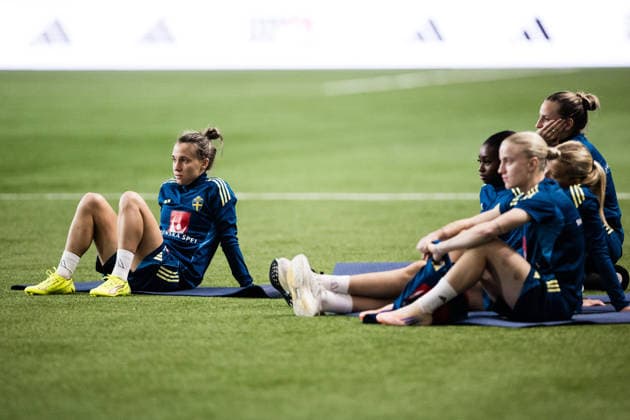 251130 Julia Zigiotti Olme during a training session with the Swedish women s national football team on November 30, 2025 in Stockholm Photo Kenta Jönsson BILDBYRAN COP 210 KJ0291 fotboll football soccer fotball träning practice training sverige sweden dam bbeng  Copyright: KENTAxJÖNSSON BB251130KJ032