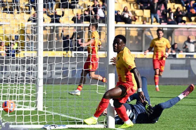 Banda Lameck (Us Lecce) celebrates after the goal during US Lecce vs Torino FC, Italian soccer Serie A match in Lecce, Italy, November 30 2025  Copyright: xPasqualexGolia IPAxSportx xipa-agency.netx xx IPA_68548829 IPA_Agency_IPA68548829