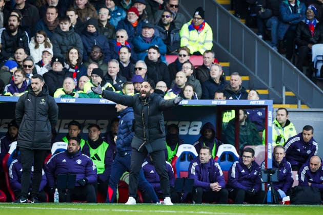 Crystal Palace v Manchester United, ManU Premier League Manchester United Manager Head Coach Ruben Amorim gestures during the Crystal Palace v Manchester United Premier League match at Selhurst Park, London, England on 30 November 2025 Credit: Phil Duncan Every Second Media Editorial use only. All images are copyright Every Second Media Limited. No images may be reproduced without prior permission. All rights reserved. Premier League and Football League images are subject to licensing agreements with Football DataCo Limited. see https: www.football-dataco.com Copyright: xIMAGO EveryxSecondxMediax ESM-1685-0003 PhilxDuncanx xEveryxSecondxMediax