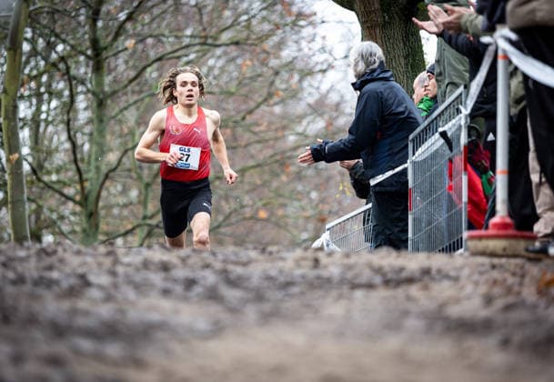 Deutsche Crosslauf-Meisterschaften 2025; Darmstadt, 30.11.2025 Markus GÖRGER (LG Region Karlsruhe) läuft souverän zum Deutschen Meistertitel auf der Männer-Langstrecke; Deutsche Crosslauf-Meisterschaften am 30.11.2025 im Bürgerpark Nord in Darmstadt (Hessen). *** German Cross-Country Championships 2025 Darmstadt, 30 11 2025 Markus GÖRGER LG Region Karlsruhe runs confidently to the German championship title in the mens long distance German Cross-Country Championships on 30 11 2025 at Bürgerpark Nord in Darmstadt Hesse Copyright: xBEAUTIFULxSPORTS R.xSchmittx