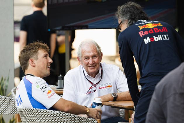 November 30, 2025, Doha, Doha, Qatar: LIAM LAWSON (30, Visa Cash App Formula 1 Team), HELMUT MARKO and LAURANT MEKIES (Red Bull Racing) talking in the Red bull hospitality on race day (Sunday) at the Formula 1 Qatar Airways Qatar Grand Prix 2025 at the Lusail International Circuit in Doha Doha Qatar - ZUMAr193 20251130_zsp_r193_035 Copyright: xSaraxRuffonix