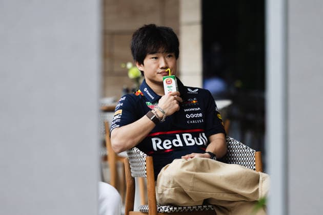 November 30, 2025, Doha, Doha, Qatar: YUKI TSUNODA (22, Japanese F1 Driver, Red Bull Racing Formula 1 Team) in the paddock watching the Formula 2 feature race on race day (Sunday) at the Formula 1 Qatar Airways Qatar Grand Prix 2025 at the Lusail International Circuit in Doha Doha Qatar - ZUMAr193 20251130_zsp_r193_042 Copyright: xSaraxRuffonix