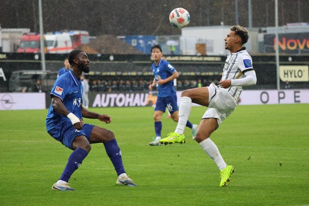 30 11 2025, Football, Men, 2 Bundesliga, Season 2025 2026, SV 07 Elversberg SV Darmstadt 98, Bambase Conte SV 07 Elversberg , Patric Pfeiffer SV Darmstadt 98 Elversberg Ursapharm Arena an der Kaiserlinde Saarland Germany DEU Copyright: xFabianxKleerx
