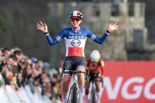 UCI Cyclocross World Cup 2025-2026 Flamanville FLAMANVILLE, FRANCE - NOVEMBER 30 : Fouquenet Amandine (FRA) during the 2nd leg of the Flamanville UCI Cyclocross World Cup 2025-2026 a cyclocross race for Women Elite on November 30, 2025 in Flamanville, France, 30 11 2025 ( Flamanville France  Copyright: xBcex