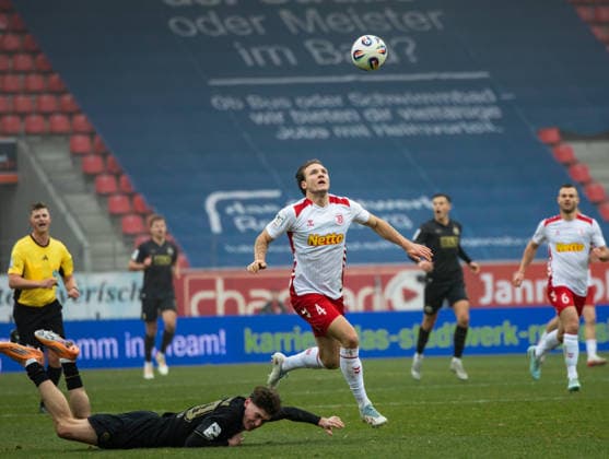 Germany Soccer, 3 Liga 2025 26, 16 Matchday SSV Jahn Regensburg vs FC Hansa Rostock Jahnstadion Regensburg Copyright: xChristopherxRupprechtx