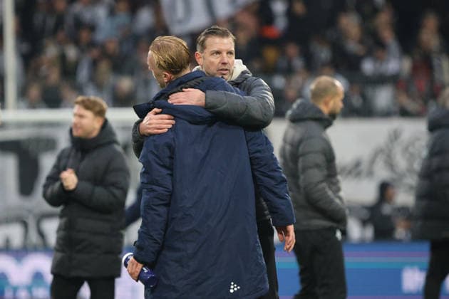 30 11 2025, Football, Men, 2 Bundesliga, Season 2025 2026, SV 07 Elversberg SV Darmstadt 98, Isac Lidberg SV Darmstadt 98 disappointed, Coach Florian Kohfeldt SV Darmstadt 98 Elversberg Ursapharm Arena an der Kaiserlinde Saarland Germany DEU Copyright: xFabianxKleerx