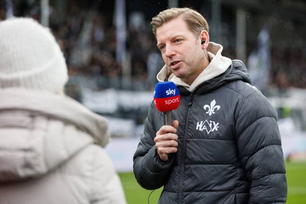 Florian Kohfeldt Coach SV Darmstadt 98 , SV Elversberg vs SV Darmstadt 96, Football, 2 Bundesliga, Matchday 14, Season 2025 2026, 30 11 2025 DFB regulations prohibit any use of photographs as image sequences and or quasi video SV Elversberg vs SV Darmstadt 96, Football, 2 Bundesliga, Matchday 14, Season 2025 2026, 30 11 2025 Copyright: xEibner-Pressefoto AlexanderxNeisx EP_ANS