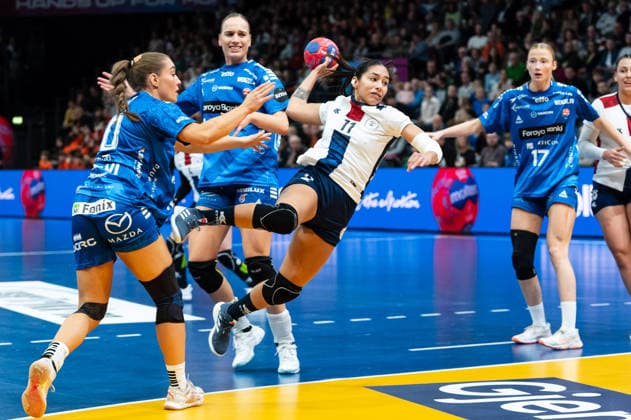 Handball, Women World Championship, Faroe Islands - Paraguay