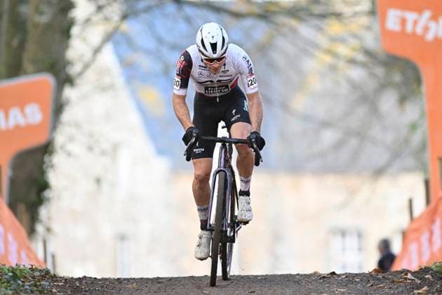UCI Cyclocross World Cup 2025-2026 Flamanville FLAMANVILLE, FRANCE - NOVEMBER 30 : Menut David (FRA) of As Bike Racing France Literie during the 2nd leg of the Flamanville UCI Cyclocross World Cup 2025-2026 a cyclocross race for Men Elite on November 30, 2025 in Flamanville, France, 30 11 2025 ( Flamanville France  Copyright: xBcex