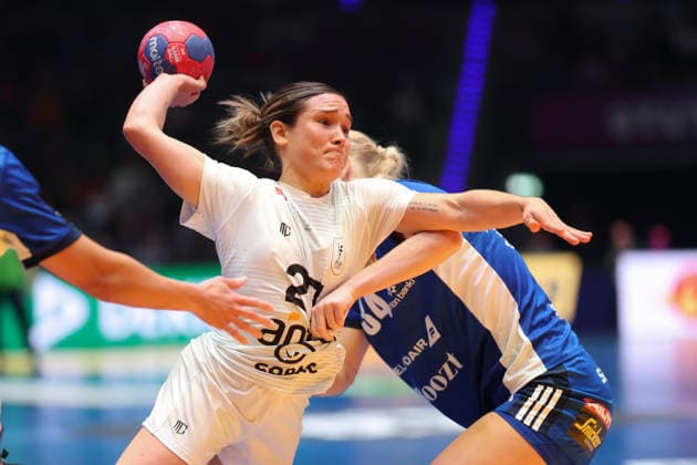 Iceland Uruguay, IHF Womens Handball World Championship Paula Eastman Ruegger Uruguay, 27 preliminary round match of the Womens Handball World Championship between Iceland and Uruguay on November 30, 2025 at the Porsche Arena in Stuttgart , Stuttgart Baden Württemberg Germany Porsche Arena