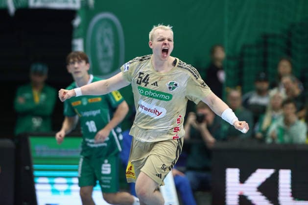30 11 2025, xtgx, Handball, Daikin HBL, SC DHfK Leipzig TSV Hannover Burgdorf v l Justus Fischer Hannover, 54 Jubel, Torjubel, jubelt ueber das Tor, celebrate the goal, celebration Leipzig