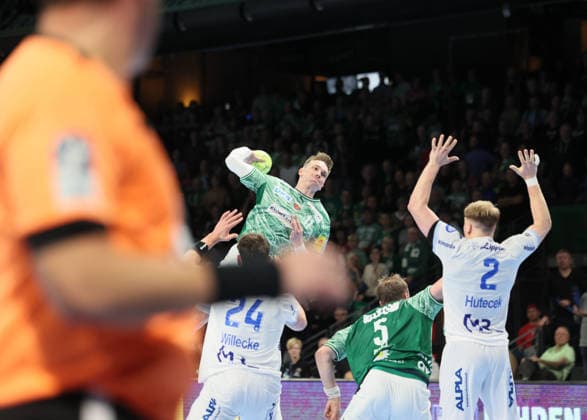 GER HBL Season 2025 2026 FÜCHSE Berlin vs TBV Lemgo Lippe, 30 11 25, Max Schmeling Halle, Berlin, Lasse Bredekjaer ANDERSSON Füchse Berlin 11