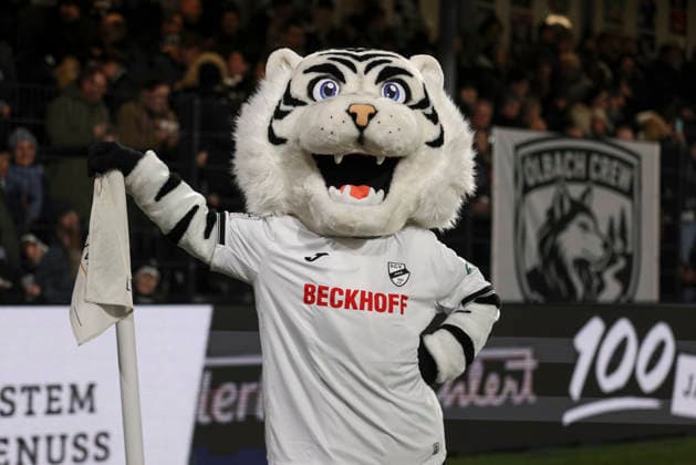 Football, 3rd division, SC Verl presents new mascot Manni
