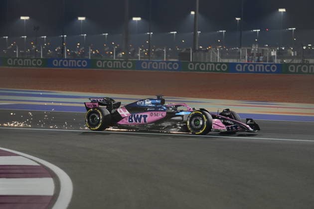 Formula 1 Qatar Airways Qatar Grand Prix 2025 Romain Mathon OVERTAKE MAXPPP - Lusail 30 11 2025 10 GASLY Pierre (fra), BTW Alpine F1 Team, action at the Formula 1 Qatar Airways Qatar Grand Prix 2025, the 23rd round of the 2025 FIA Formula 1 World Championship, WM, Weltmeisterschaft at the Lusail International Circuit in Lusail, Qatar, from 27 to 30 November 2025 Lusail Lusail International Circuit Qatar  Copyright: xOVERTAKE MAXPPPxRomainxMathonx OVT202511302781 OVT202511302781