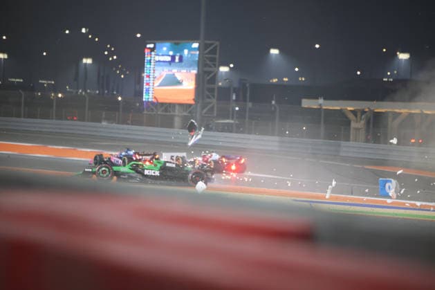 Nico Huelkenberg Stake F1 Team Kick Sauber, 27 , Accident, Race, Race, QAT, Formula 1 World Championship, Qatar Grand Prix, Doha, Lusail, Lusail International Circuit, Sunday, Race Day, 30 11 2025 QAT, Formula 1 World Championship, Qatar Grand Prix, Doha, Lusail, Lusail International Circuit, Sunday, Race Day, 30 11 2025 Doha Copyright: xEibner-Pressefoto AnnikaxGrafx EP_AGF