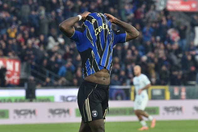 M Bala Nzola (Pisa) disappointment during Pisa SC vs Inter - FC Internazionale, Italian soccer Serie A match in Pisa, Italy, November 30 2025  Copyright: xGabrielexMasotti IPAxSportx xipa-agency.netx xx IPA_68560698 IPA_Agency_IPA68560698