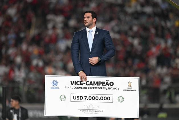 Palmeiras x Flamengo Final Libertadores LIMA, LI - 29.11.2025: PALMEIRAS X FLAMENGO FINAL LIBERTADORES - Samir Xaud, president of the CBF, during Palmeiras x Flamengo match valid for the Final of the CONMEBOL Libertadores 2025, held at the Monumental stadium, located in the city of Lima, Peru, this Saturday (29). (Photo: Nayra Halm Fotoarena) x2850550x  NayraxHalm