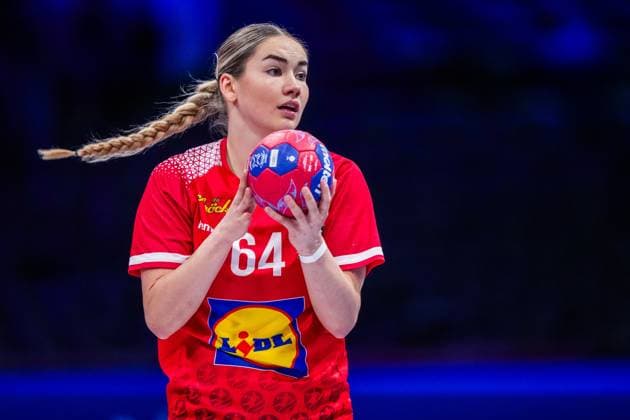 ROTTERDAM , 30-11-2025 , Rotterdam Ahoy , Womens World Championship, WM, Weltmeisterschaft Handball 2025 , match between Austria and Argentina , picture shows Austria player Ana Pandza Austria - Argentina (women)  x32275749x Copyright:
