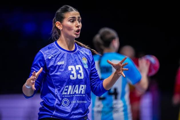 ROTTERDAM , 30-11-2025 , Rotterdam Ahoy , Womens World Championship, WM, Weltmeisterschaft Handball 2025 , match between Austria and Argentina , picture shows Argentina player Valentina Menucci Austria - Argentina (women)  x32275892x Copyright:
