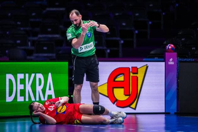 ROTTERDAM , 30-11-2025 , Rotterdam Ahoy , Womens World Championship, WM, Weltmeisterschaft Handball 2025 , match between Austria and Argentina , picture shows Austria player Nora Leitner Austria - Argentina (women)  x32276205x Copyright: