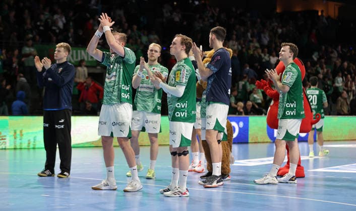 Füchse team disappointed after the end of the game Disappointment Sport Handball HBL Bundesliga Men 14 Matchday Season 2025 2026 30 11 2025 Füchse Berlin vs TBV Lemgo Lippe