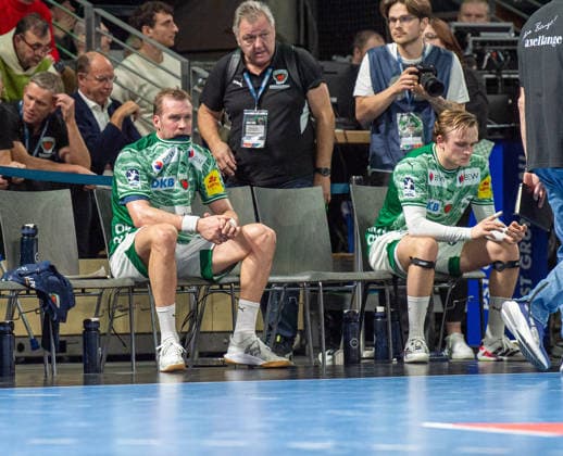 Handball, Men, Season 2025 2026, DAIKIN Handball Bundesliga 14 Matchday , Füchse Berlin TBV Lemgo, f l Max Darj Füchse Berlin , Tobias Gröndahl Füchse Berlin , Disappointment after the final whistle, 30 11 2025, Copyright: xSebastianxRäppold MatthiasxKochx