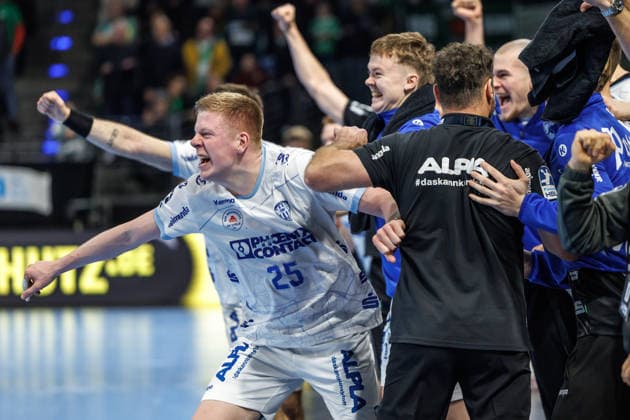 Handball Bundesliga, Füchse Berlin TBV Lemgo Lippe, Matchday 14, Max Schmeling Halle The team is happy about the victory Füchse Berlin TBV Lemgo Lippe 5350855