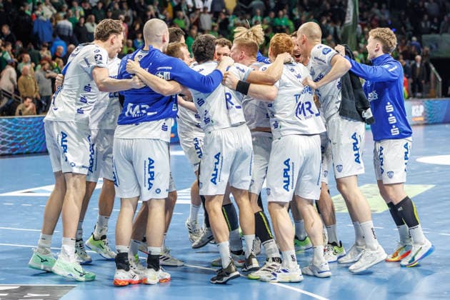 Handball Bundesliga, Füchse Berlin TBV Lemgo Lippe, Matchday 14, Max Schmeling Halle The team is happy about the victory Füchse Berlin TBV Lemgo Lippe 5350855