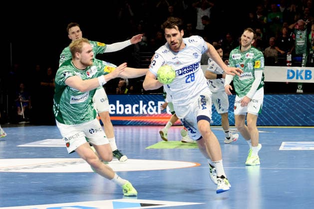 DEU, DHB, 1 HBL, Fuechse Berlin vs TBV Lemgo Lippe , 30 11 2025, Max Schmeling Halle, Berlin, DEU, DHB, 1 HBL, Fuechse Berlin vs TBV Lemgo Lippe , pictured Matthes Langhoff Fuechse Berlin 25 , Mathias Gidsel Fuechse Berlin 19 , Hendrik Wagner Lemgo 28 nordphotoxGmbHx xEngler nph00076