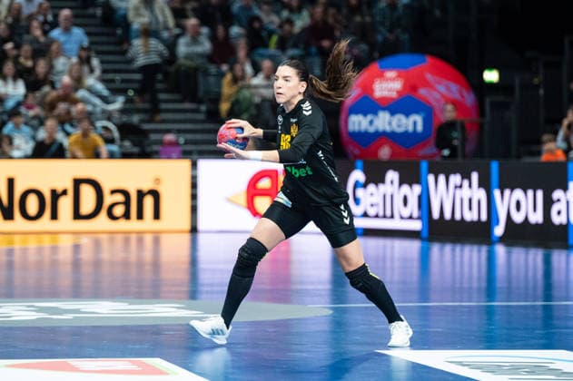GRBI? Itana (96 Montenegro) in action during the IHF Women s Handball World Championship, WM, Weltmeisterschaft game between Montenegro and Spain at the SWT Arena in Trier, Germany Copyright: xMartinxPitschx xSPPx Sportspressphoto_SPR68115