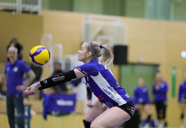 Germany Bad Soden 30 11 2025 Volleyball Hesse 2 Bundesliga South Women Season 2025 2026 8 Matchday TG Bad Soden ws Sparda BSP Stuttgart blue v l Monika Dolezajova Bad Soden Nr 11 Sport TG Bad Soden Sparda BSP Stuttgart