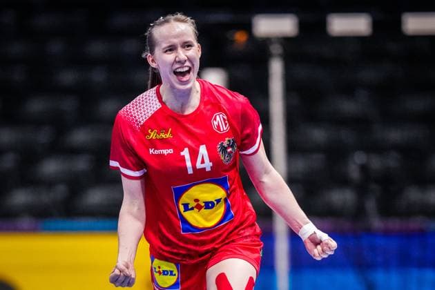 ROTTERDAM , 30-11-2025 , Rotterdam Ahoy , Womens World Championship, WM, Weltmeisterschaft Handball 2025 , match between Austria and Argentina , picture shows Austria player Klara Schhlegel Austria - Argentina (women)  x32277351x Copyright: