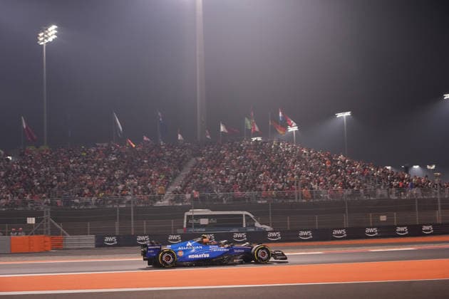 Formula 1 Qatar Airways Qatar Grand Prix 2025 30 11 2025, Losail International Circuit, Doha, Formula 1 Qatar Airways Qatar Grand Prix 2025 ,in the picture Carlos Sainz Jr ESP , Atlassian Williams Racing nordphotoxGmbHx xBratic nph00250