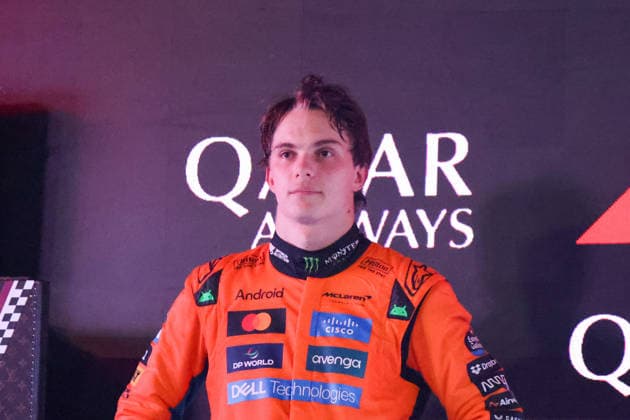 Oscar Piastri McLaren Formula 1 Team, 81 , Podium, Race, QAT, Formula 1 World Championship, Qatar Grand Prix, Doha, Lusail, Lusail International Circuit, Sunday, Race Day, 30 11 2025 QAT, Formula 1 World Championship, Qatar Grand Prix, Doha, Lusail, Lusail International Circuit, Sunday, Race Day, 30 11 2025 Doha Copyright: xEibner-Pressefoto AnnikaxGrafx EP_AGF