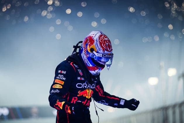 F1 - QATAR GRAND PRIX 2025 VERSTAPPEN Max (ned), Red Bull Racing RB21, portrait celebration during the 2025 Formula 1 Qatar Grand Prix, 23th round of the 2025 FIA Formula One World Championship, WM, Weltmeisterschaft from November 28 to 30, 2025 on the Lusail International Circuit, in Lusail, Qatar - LusailQatar  Copyright: xEricxAlonsox