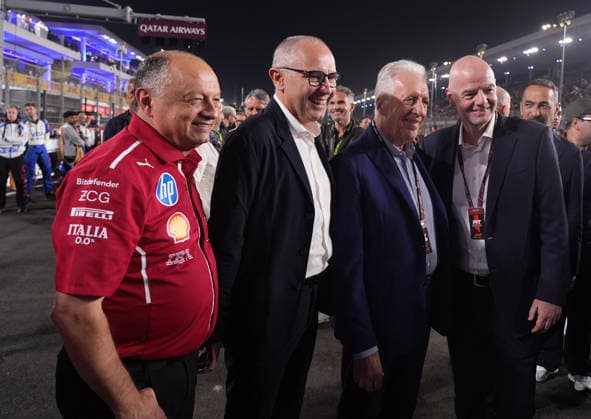 Formula 1 Qatar Airways Qatar Grand Prix 2025 30 11 2025, Losail International Circuit, Doha, Formula 1 Qatar Airways Qatar Grand Prix 2025 ,in the picture Team Principal Frederic Vasseur Scuderia Ferrari , Formula 1 boss Stefano Domenicali, Piero Ferrari, FIFA President Gianni Infantino nordphotoxGmbHx xBratic nph00250