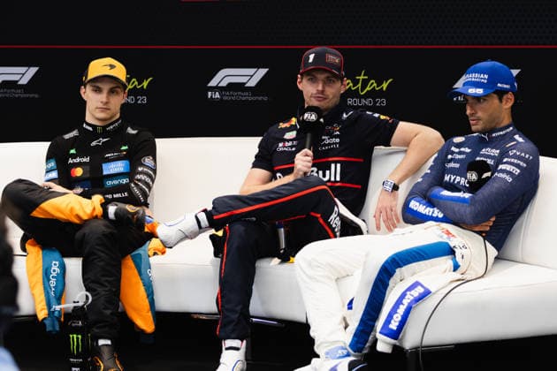 November 30, 2025, Doha, Doha, Qatar: OSCAR PIASTRI (81, Australian F1 Driver, Mclaren Formula 1 Team) MAX VERSTAPPEN (1, Dutch F1 Driver, Red Bull Formula 1 Team) CARLOS SAINZ (55, Spanish F1 Driver, Williams Formula 1 Team) in the press conference, PK, Pressekonferenz after the race at the Formula 1 Qatar Airways Qatar Grand Prix 2025 at the Lusail International Circuit in Doha Doha Qatar - ZUMAr193 20251130_zsp_r193_067 Copyright: xSaraxRuffonix