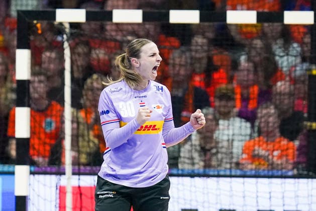 2025-11-30 Egypt v Netherlands - IHF World Women s Handball Championship ROTTERDAM, NETHERLANDS - NOVEMBER 30: Rinka Duijndam of the Netherlands during the IHF World Women s Handball Championship match between Egypt and Netherlands at Ahoy on November 30, 2025 in Rotterdam, Netherlands. Rotterdam Ahoy Netherlands Content not available for redistribution in The Netherlands directly or indirectly through any third parties. Copyright: xHenkxSeppenx