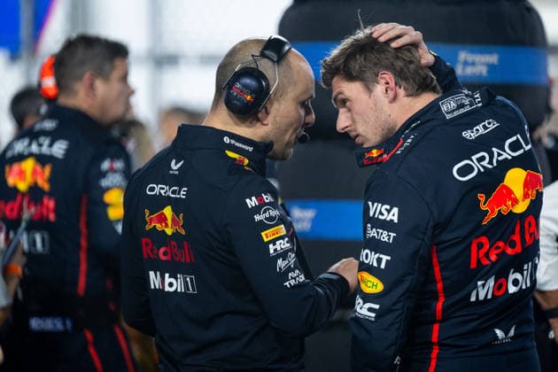 Max Verstappen Oracle Red Bull Racing, Netherlands, 01 with Gianpiero Lambiase Red Bull Racing, Race Engineer , QTR, Formula 1 World Championship, Qatar Grand Prix, Lusail International Circuit, Race, 30 11 2025 QTR, Formula 1 World Championship, Qatar Grand Prix, Lusail International Circuit, Race, 30 11 2025 Lusail Copyright: xEibner-Pressefoto Memmlerx EP_MMR