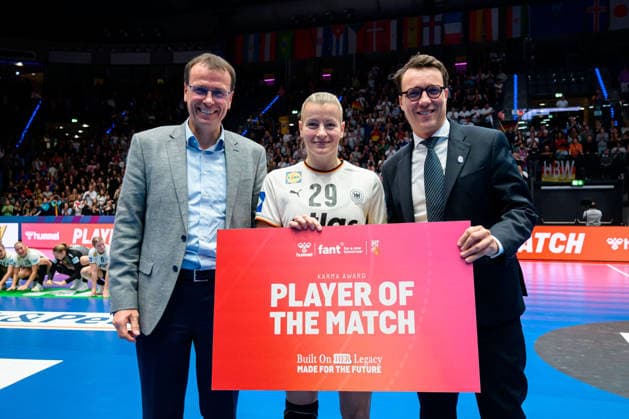 Handball, Womens World Championship, Group C Germany Serbia Player of the Match Antje Döll Doell Germany Stuttgart Porsche Arena Baden Württemberg Germany