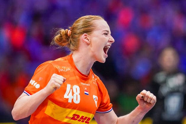 2025-11-30 Egypt v Netherlands - IHF World Women s Handball Championship ROTTERDAM, NETHERLANDS - NOVEMBER 30: Dione Housheer of the Netherlands during the IHF World Women s Handball Championship match between Egypt and Netherlands at Ahoy on November 30, 2025 in Rotterdam, Netherlands. Rotterdam Ahoy Netherlands Content not available for redistribution in The Netherlands directly or indirectly through any third parties. Copyright: xHenkxSeppenx