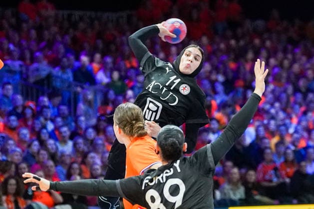2025-11-30 Egypt v Netherlands - IHF World Women s Handball Championship ROTTERDAM, NETHERLANDS - NOVEMBER 30: Lojin Abdalla of Egypt during the IHF World Women s Handball Championship match between Egypt and Netherlands at Ahoy on November 30, 2025 in Rotterdam, Netherlands. Rotterdam Ahoy Netherlands Content not available for redistribution in The Netherlands directly or indirectly through any third parties. Copyright: xHenkxSeppenx