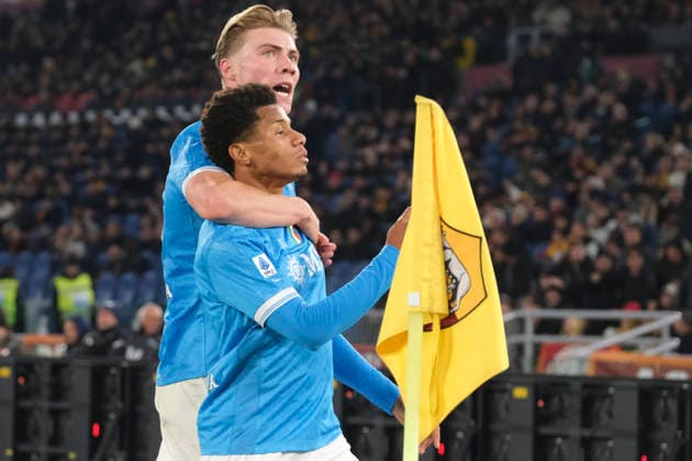 AS Roma vs SSC Napoli Napoli s Brazilian forward David Neres celebrates after scoring a goal during the Serie A football match between AS Roma vs SSC Napoli at the Olimpico Stadium in Rome, Italy on November 30, 2025 _DSF8896 Copyright: xAntonioxBalascox