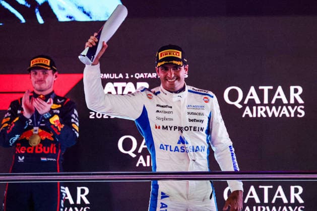 F1 - QATAR GRAND PRIX 2025 SAINZ Carlos (spa), Williams Racing FW47, portrait during the 2025 Formula 1 Qatar Grand Prix, 23th round of the 2025 FIA Formula One World Championship, WM, Weltmeisterschaft from November 28 to 30, 2025 on the Lusail International Circuit, in Lusail, Qatar - LusailQatar  Copyright: xFLORENTxGOODENx